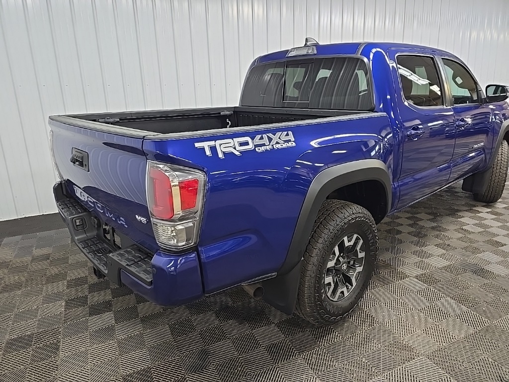 2022 Toyota Tacoma TRD Off-Road V6 photo 10