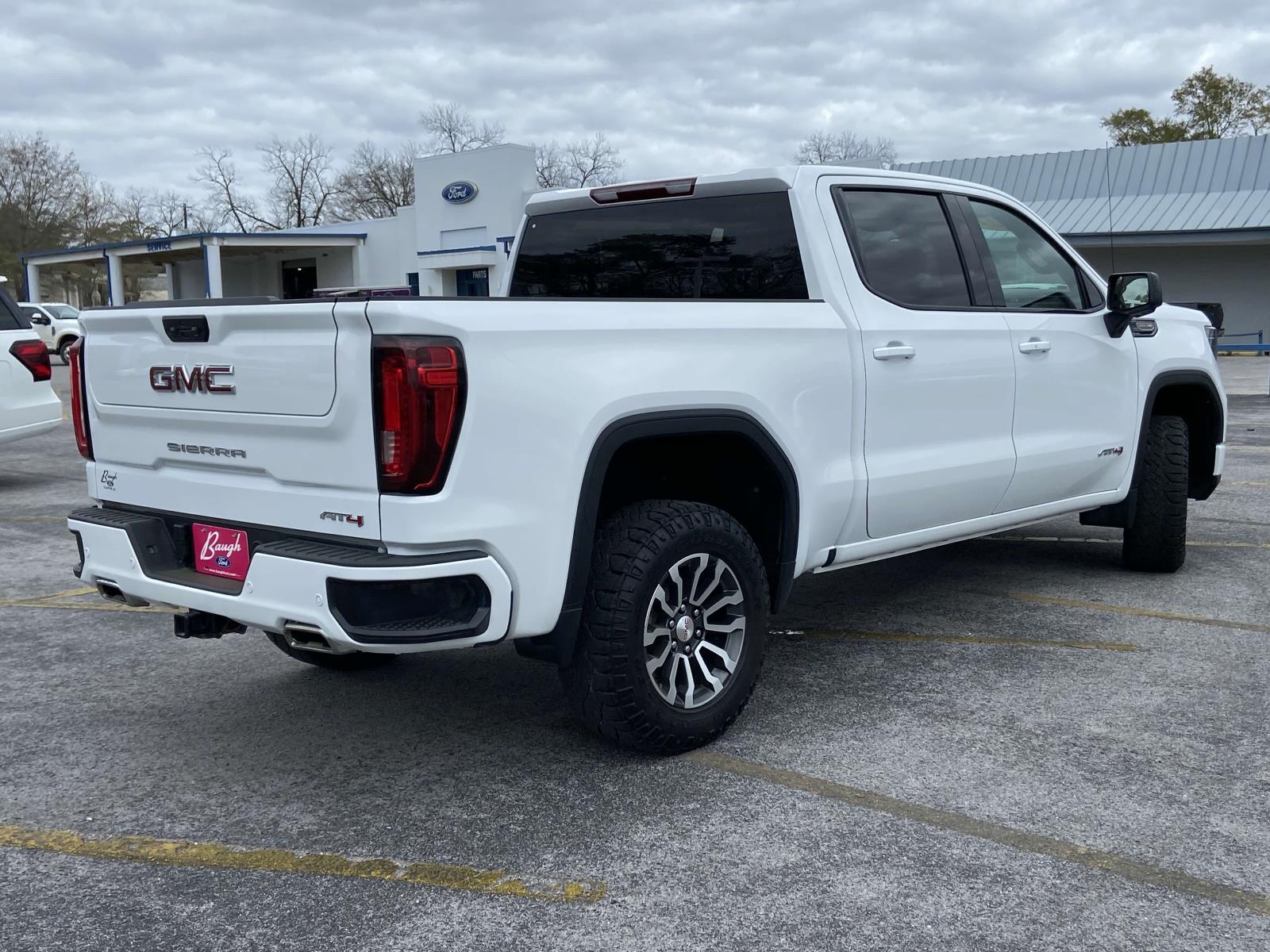 2023 Gmc Sierra 1500 AT4 photo 3