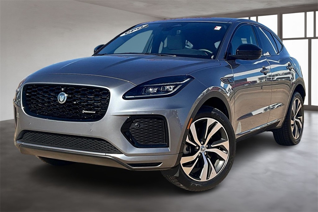 2024 Jaguar E-Pace R-DYNAMIC SE's photo