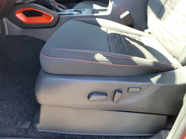 2025 Nissan Frontier PRO-4X photo 14