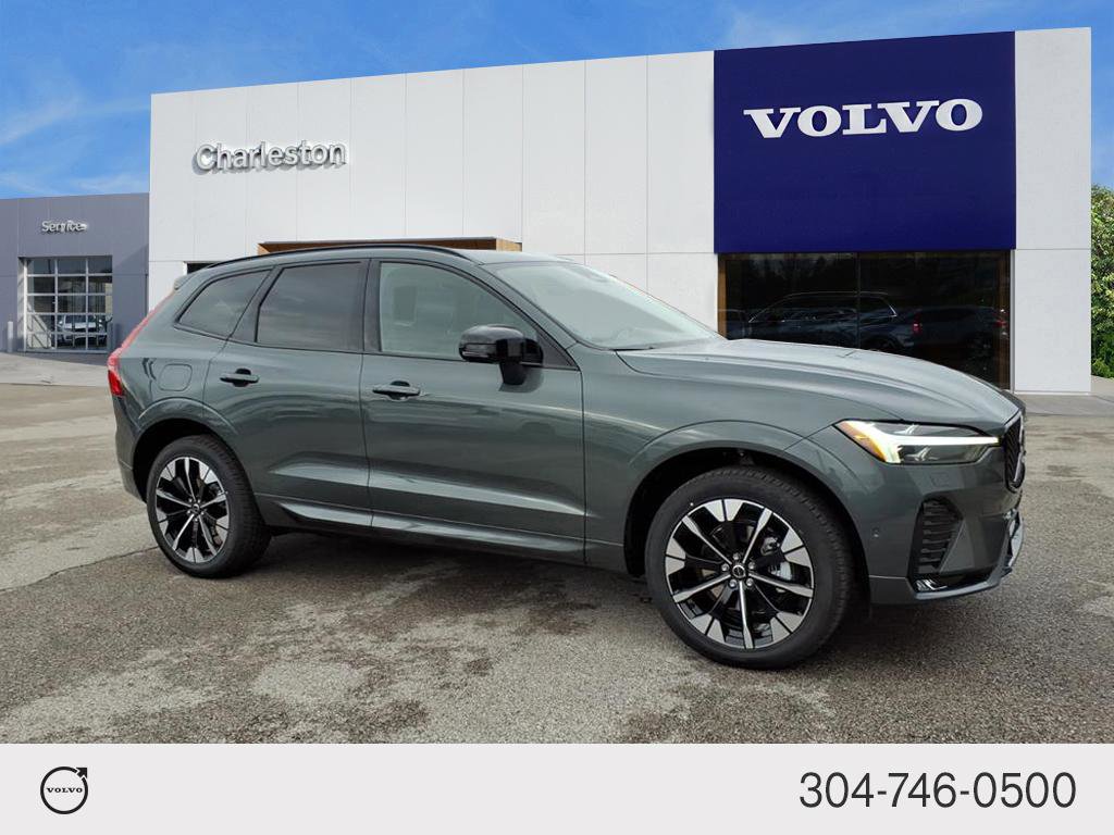 2026 Volvo XC60 Plus's photo