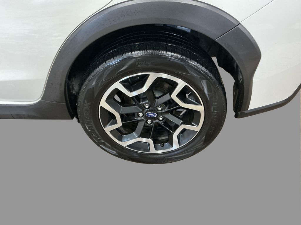 2017 Subaru Crosstrek 2.0i Limited photo 15