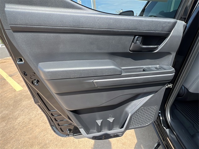 2025 Toyota Tacoma SR5 4x4 Double Cab photo 9