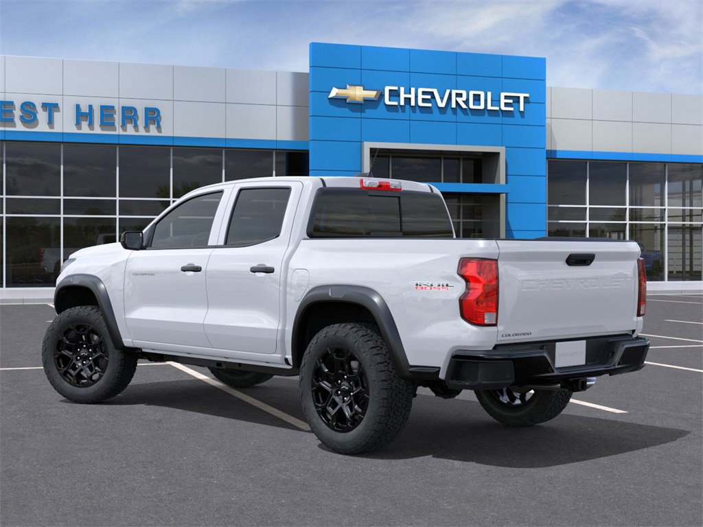 2026 Chevrolet Colorado Trail Boss photo 3