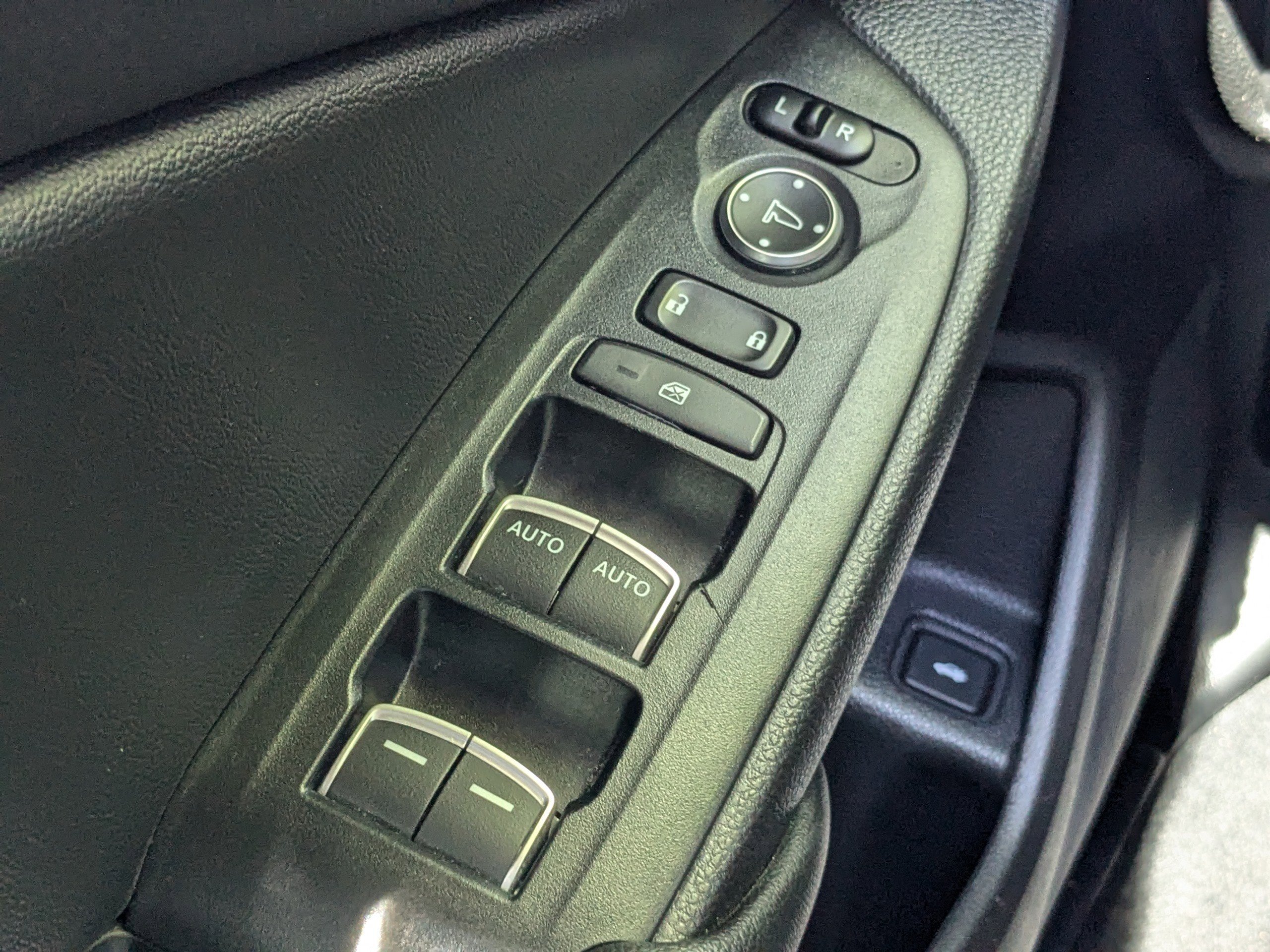 2022 Honda Accord Sport SE photo 24