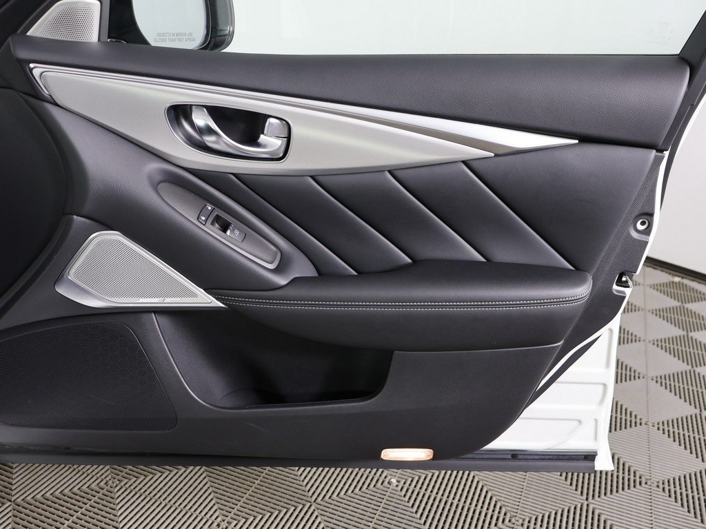 2022 Infiniti Q50 LUXE photo 17