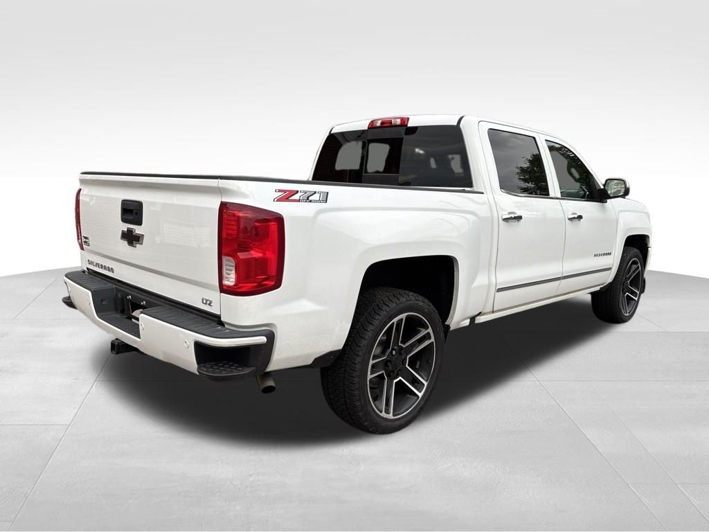 2018 Chevrolet Silverado 1500 LTZ photo 5