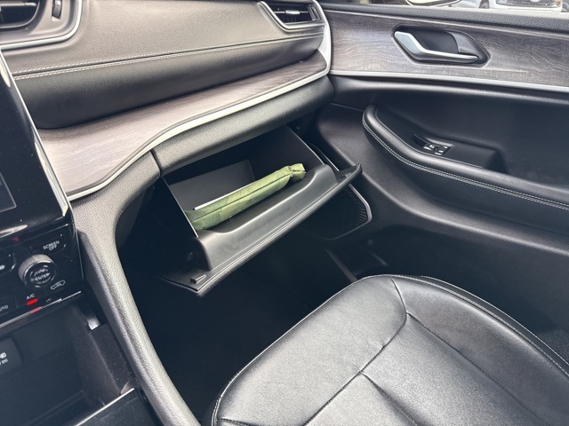 2021 Jeep Grand Cherokee Limited photo 23