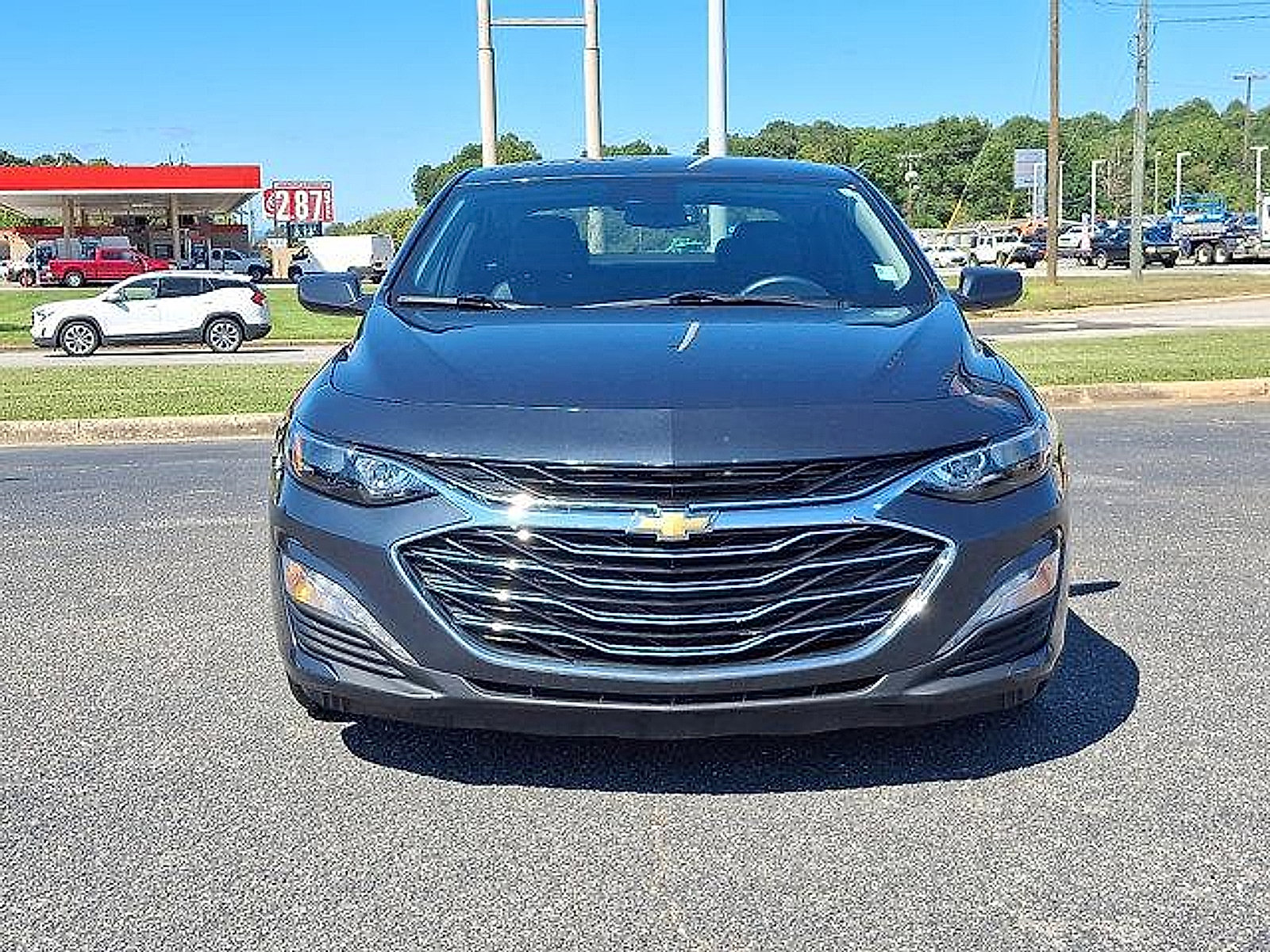 Used 2020 Chevrolet Malibu 1LT with VIN 1G1ZD5ST7LF068418 for sale in Wilkesboro, NC