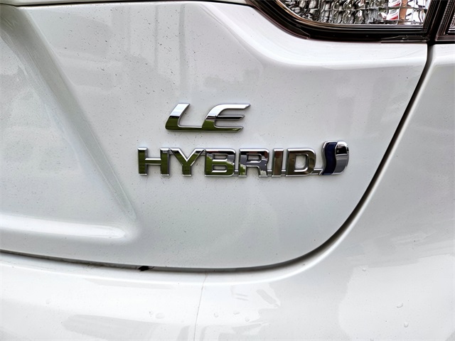 2024 Toyota Corolla Hybrid LE photo 10