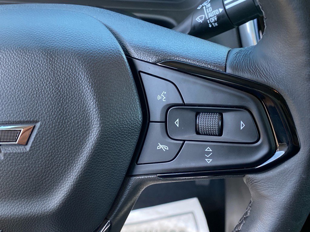 2023 Chevrolet Bolt EUV Premier photo 17