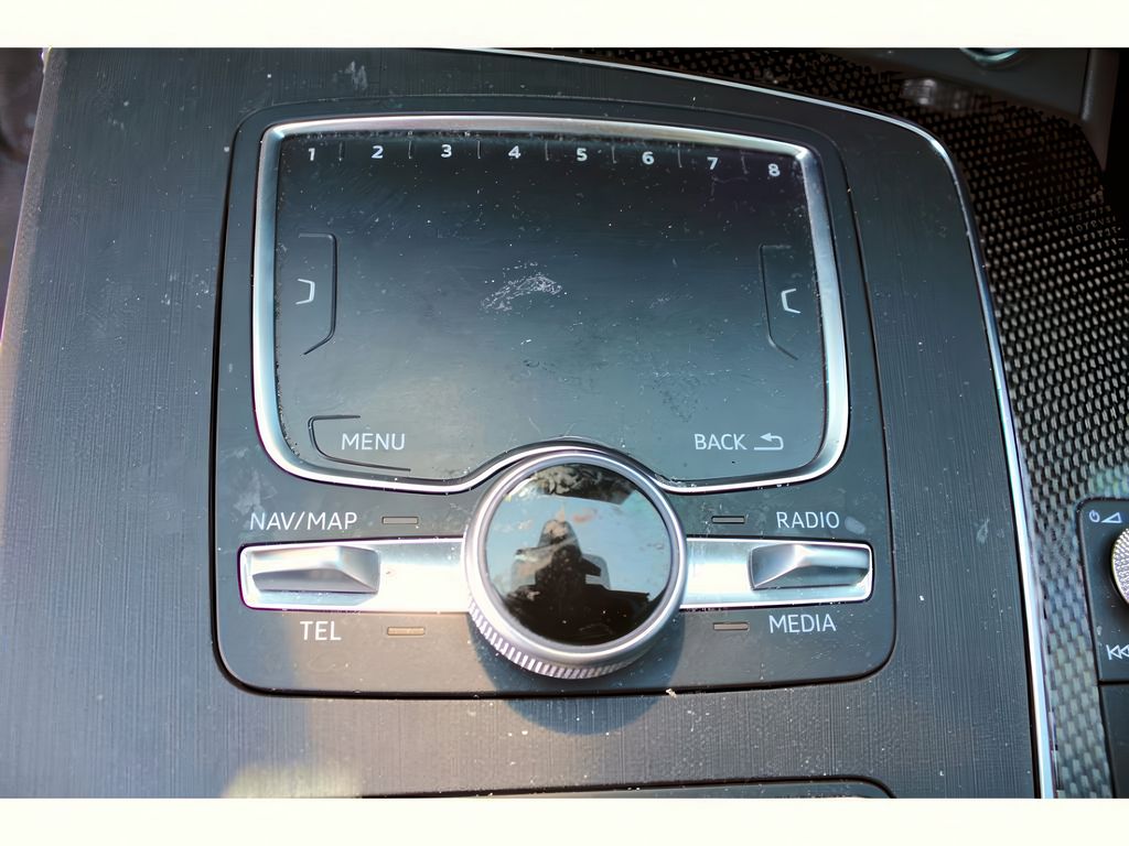 2020 Audi SQ5 Premium Plus photo 20