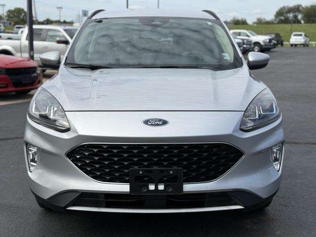 2020 Ford Escape SEL Sport photo 2