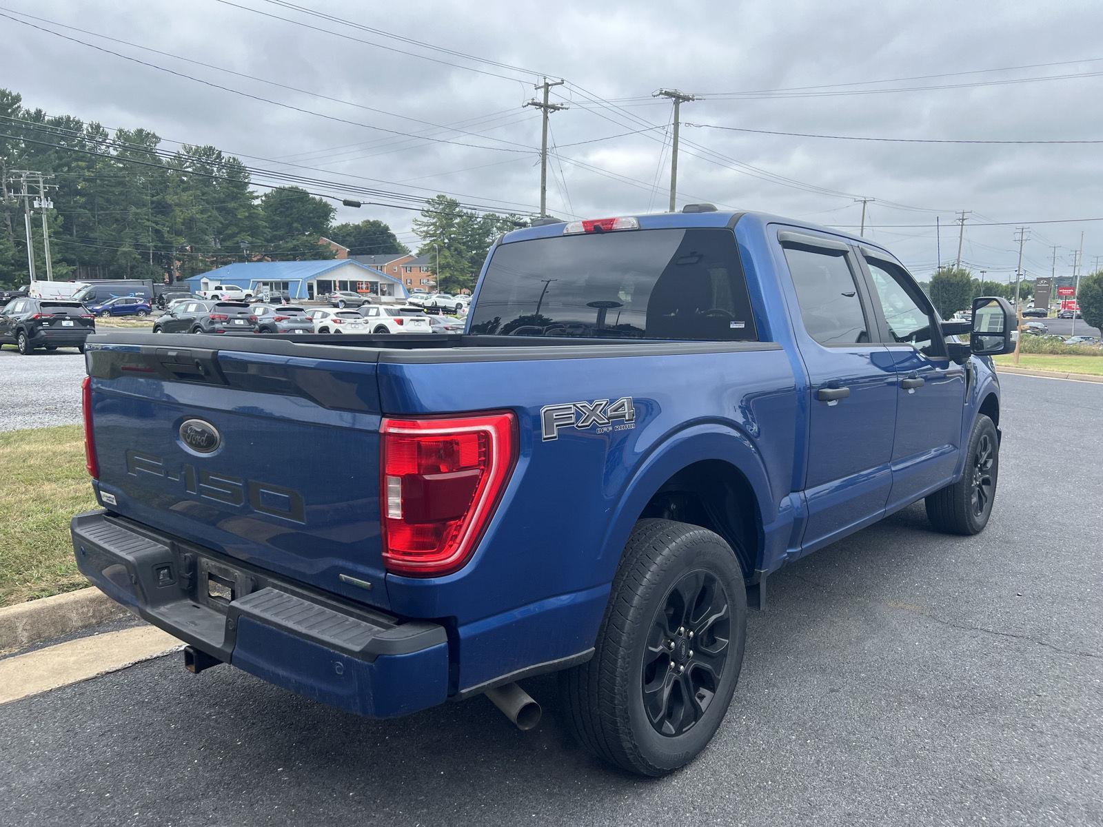 2022 Ford F-150 XL photo 2