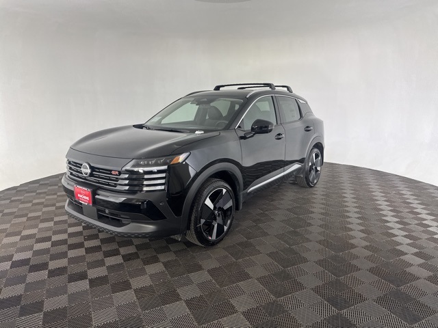 2026 Nissan Kicks SR photo 3