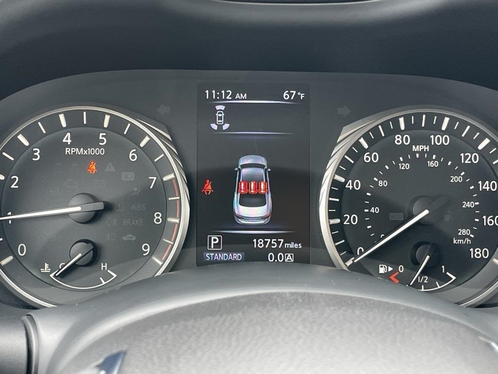 2024 Infiniti Q50 LUXE photo 18