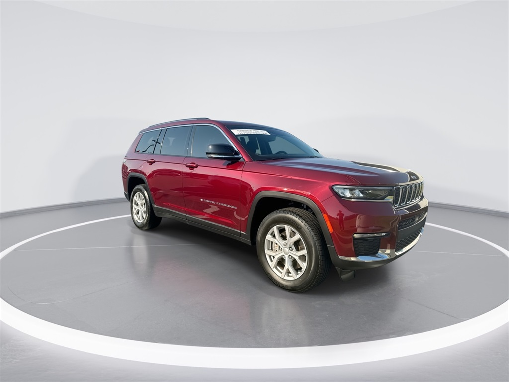 2022 Jeep Grand Cherokee Limited photo 2