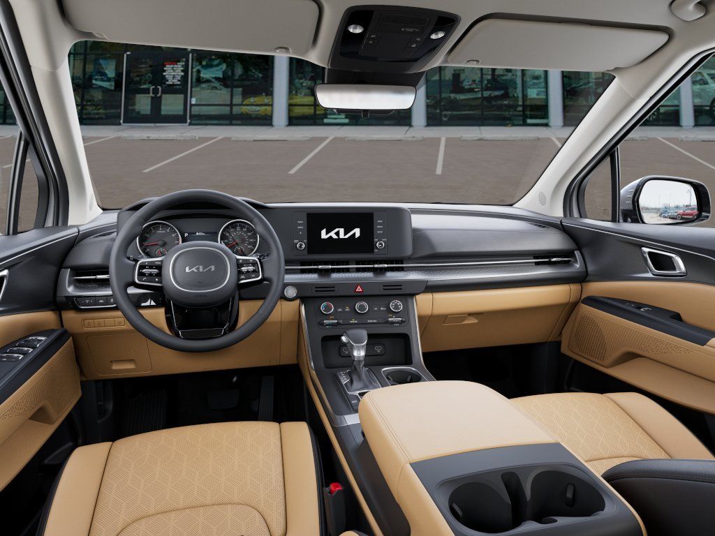 2024 Kia Carnival LX photo 14