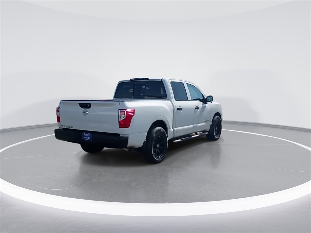2021 Nissan Titan S photo 15