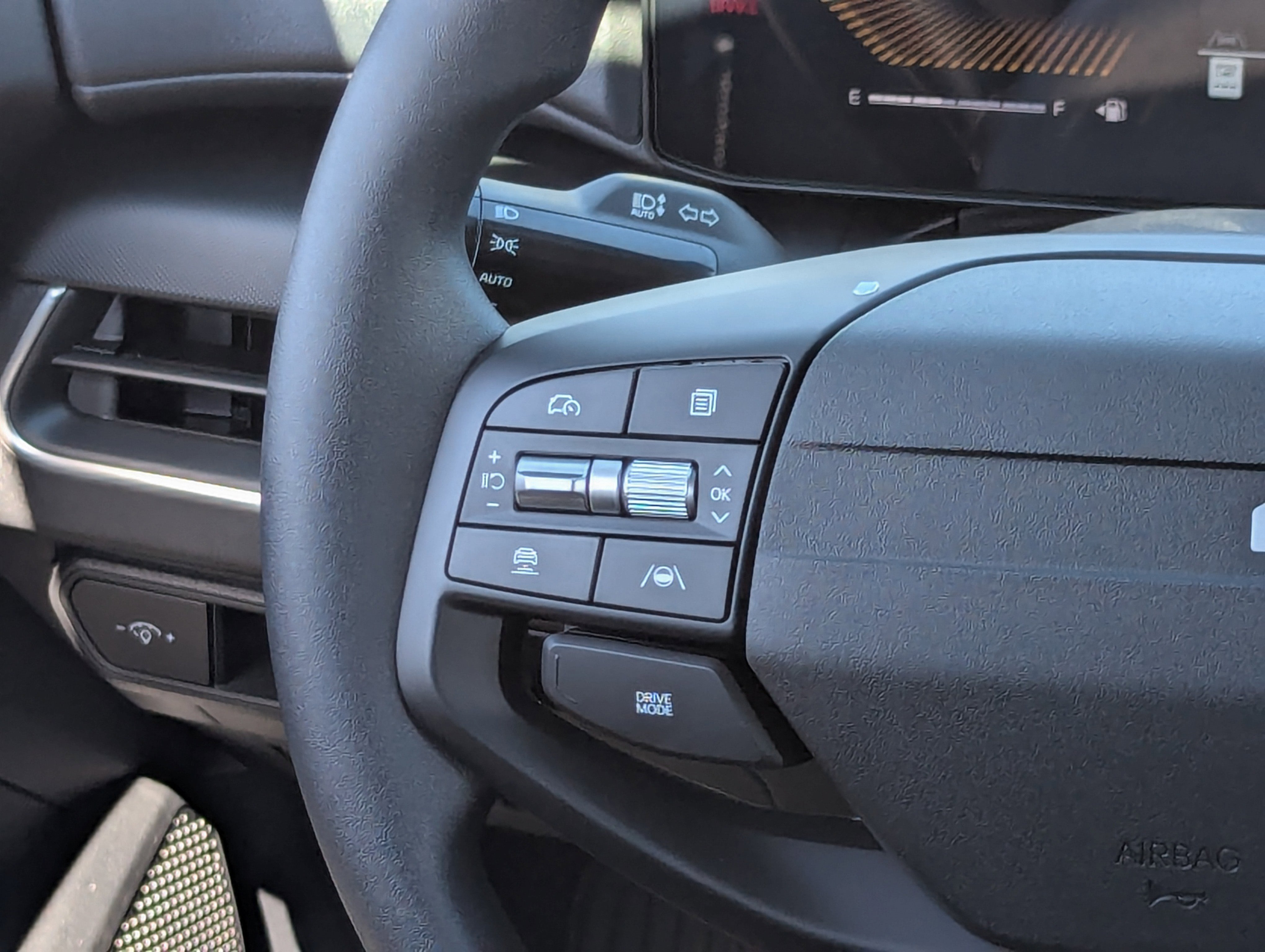 2025 Kia K4 LXS photo 5