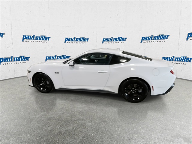 2025 Ford Mustang GT photo 7