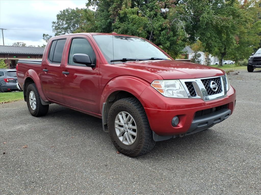 2014 Nissan Frontier SV photo 3