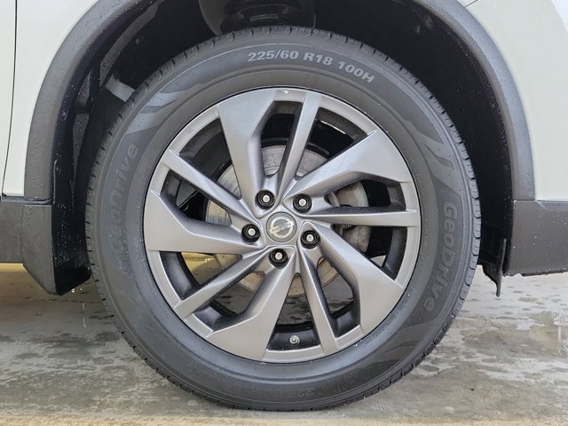 2016 Nissan Rogue S photo 5