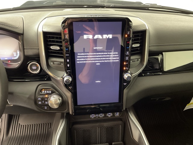 2026 Ram 1500 Laramie photo 29