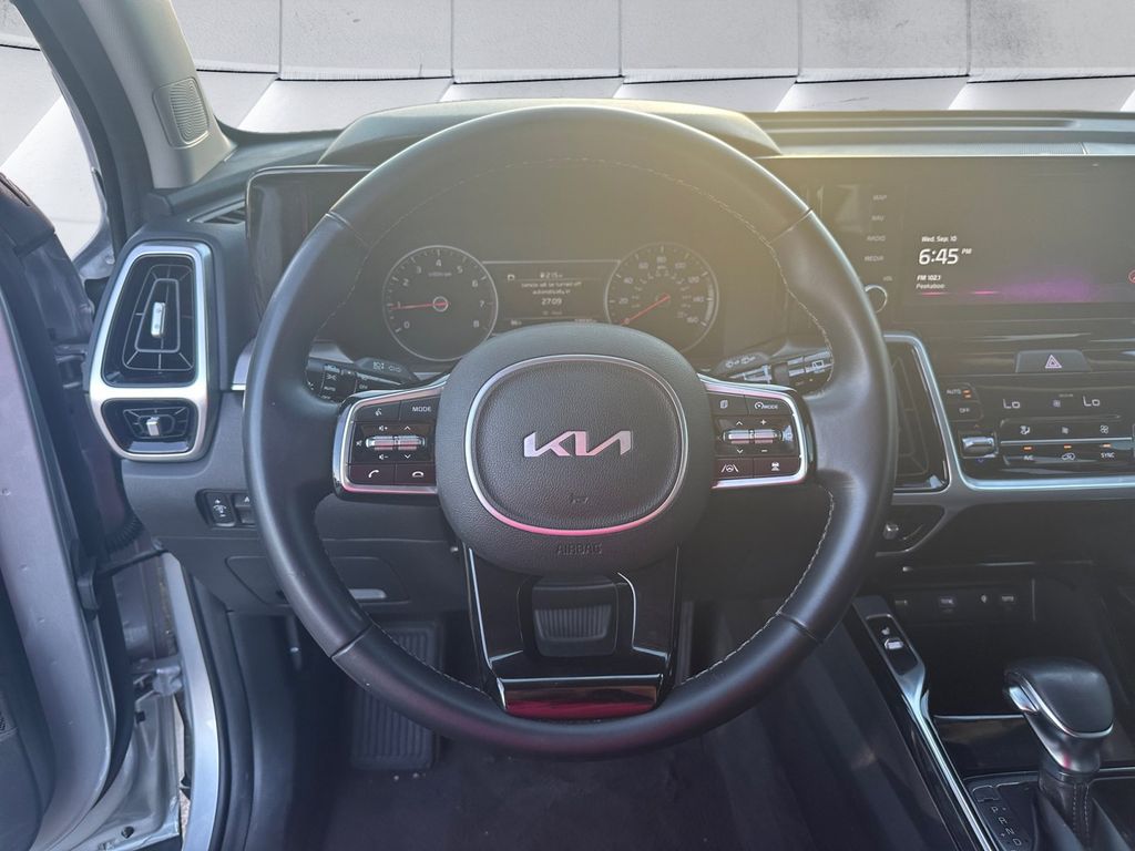 2022 Kia Sorento SX photo 8