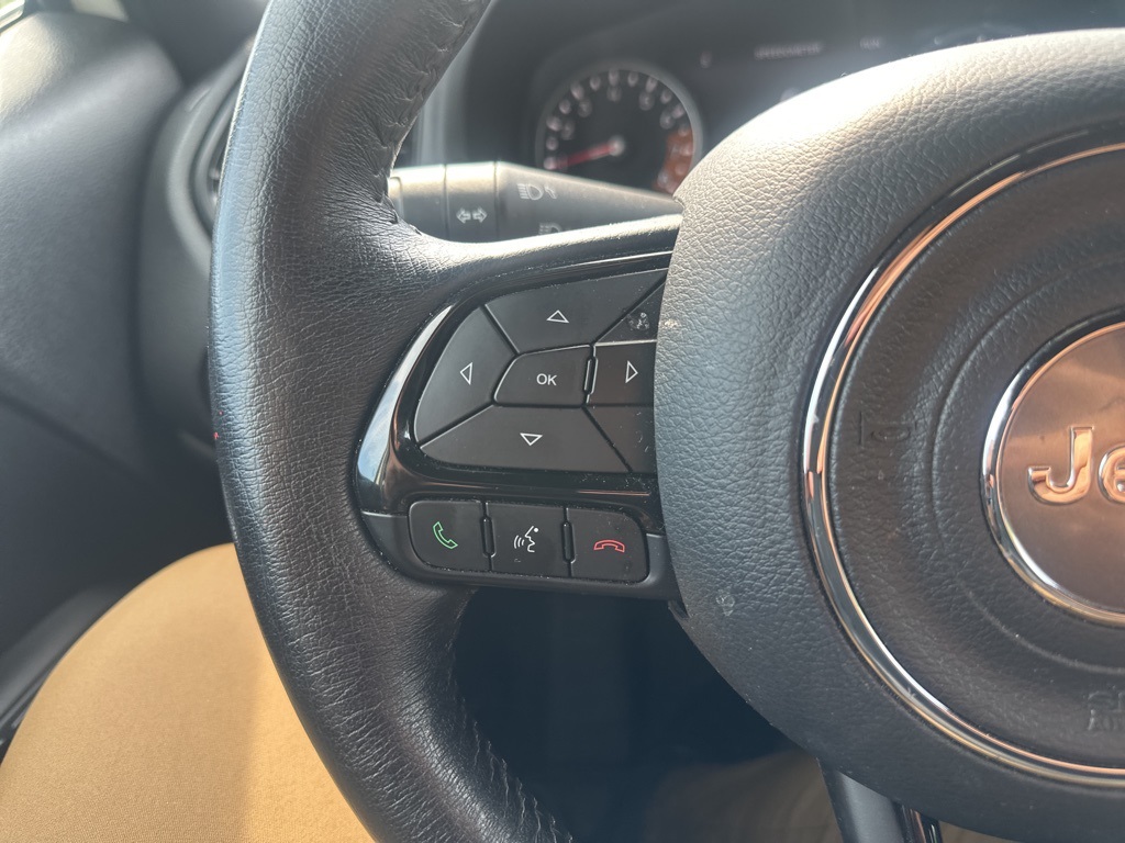 2022 Jeep Renegade Altitude photo 14