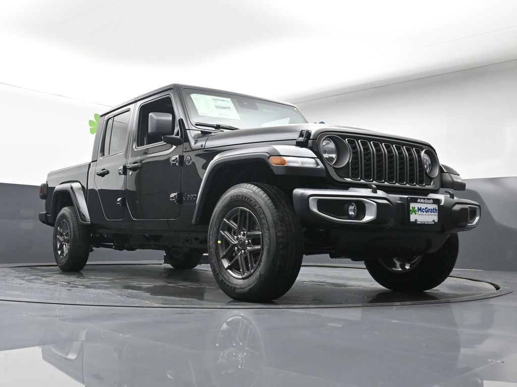 2025 Jeep Gladiator Sport S photo 20