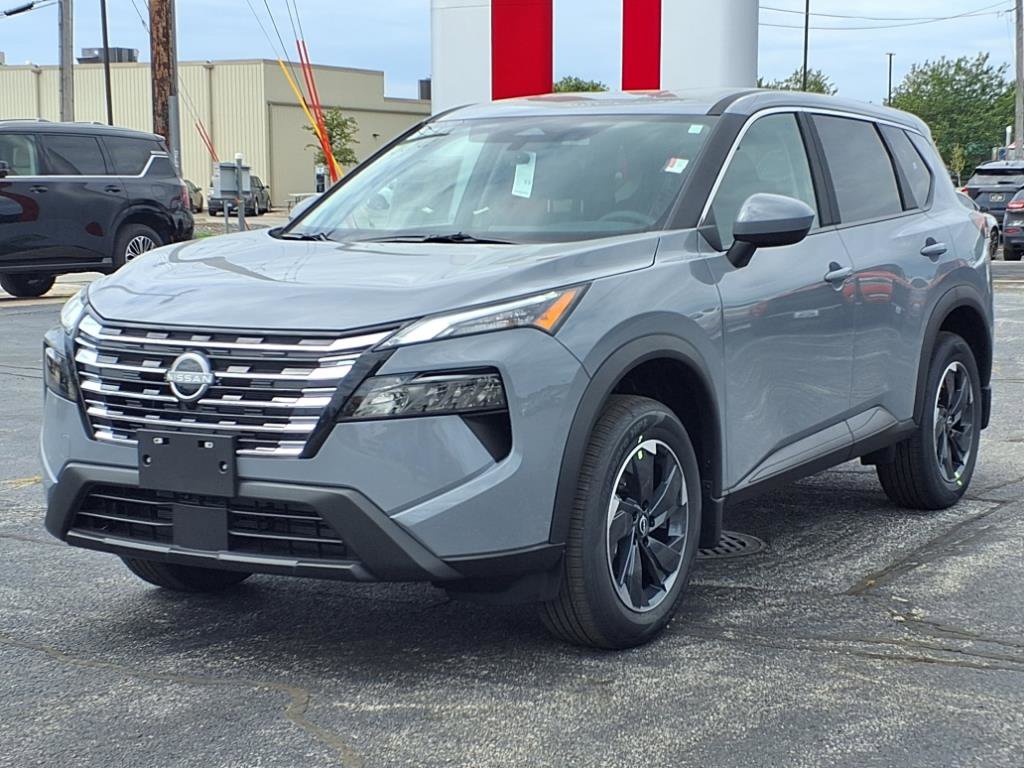 2026 Nissan Rogue SV photo 4