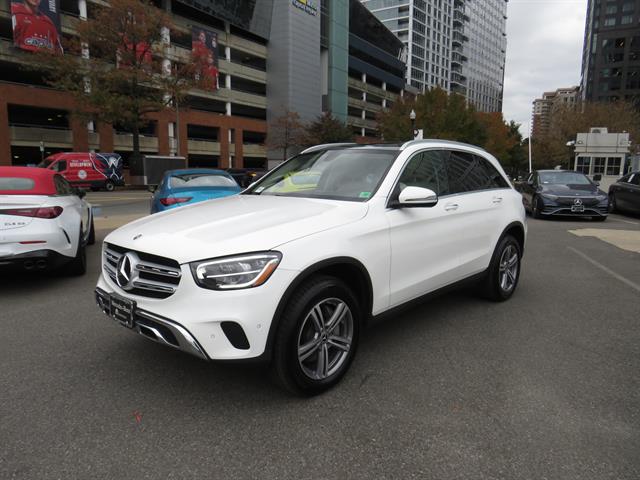 2021 Mercedes-Benz GLC GLC300's photo