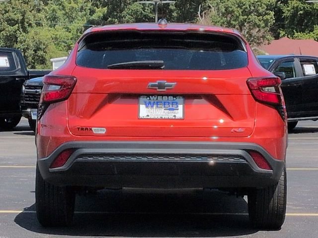 2024 Chevrolet Trax photo 7