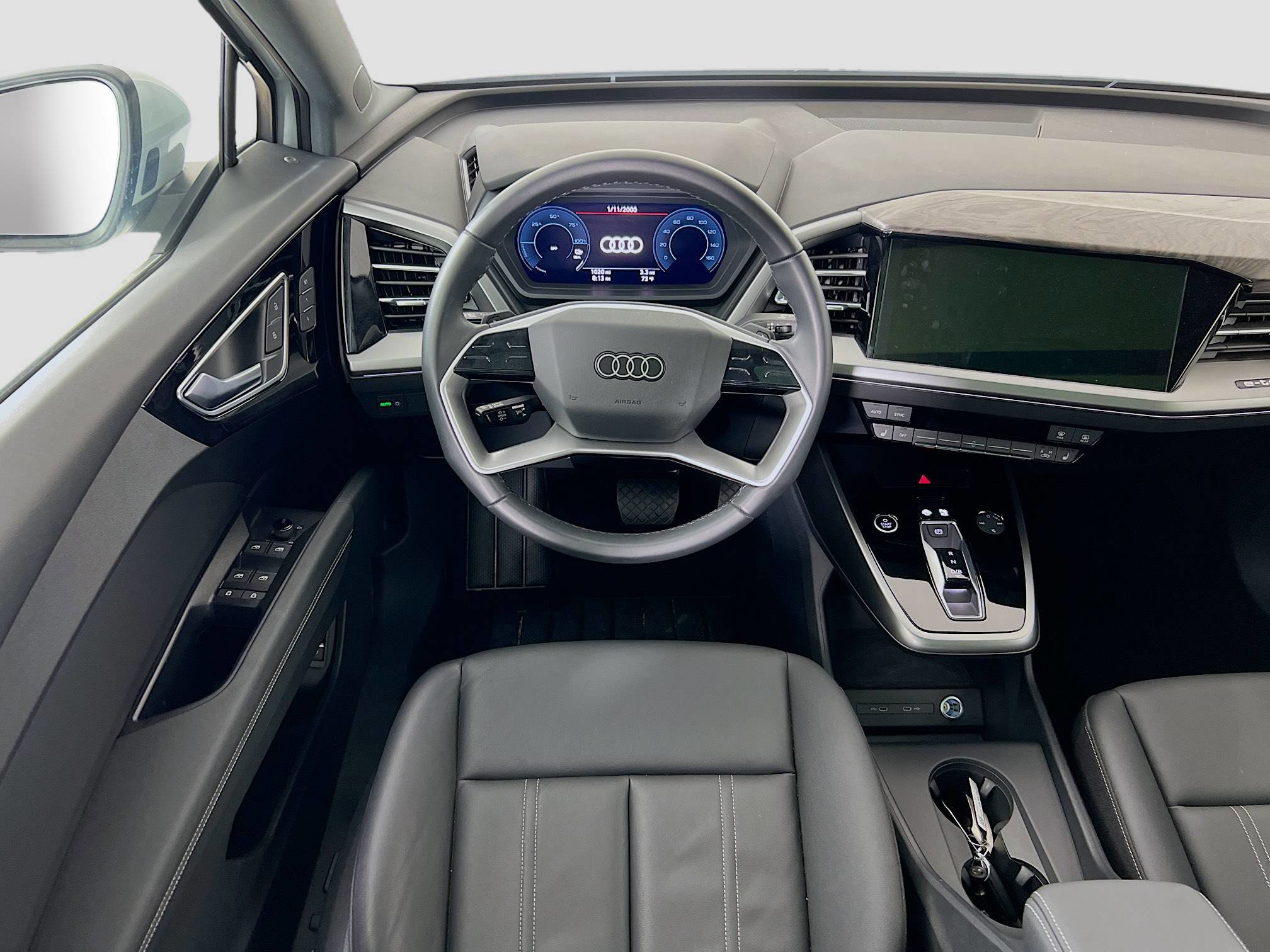 2024 Audi Q4 E-tron Sportback Premium photo 24