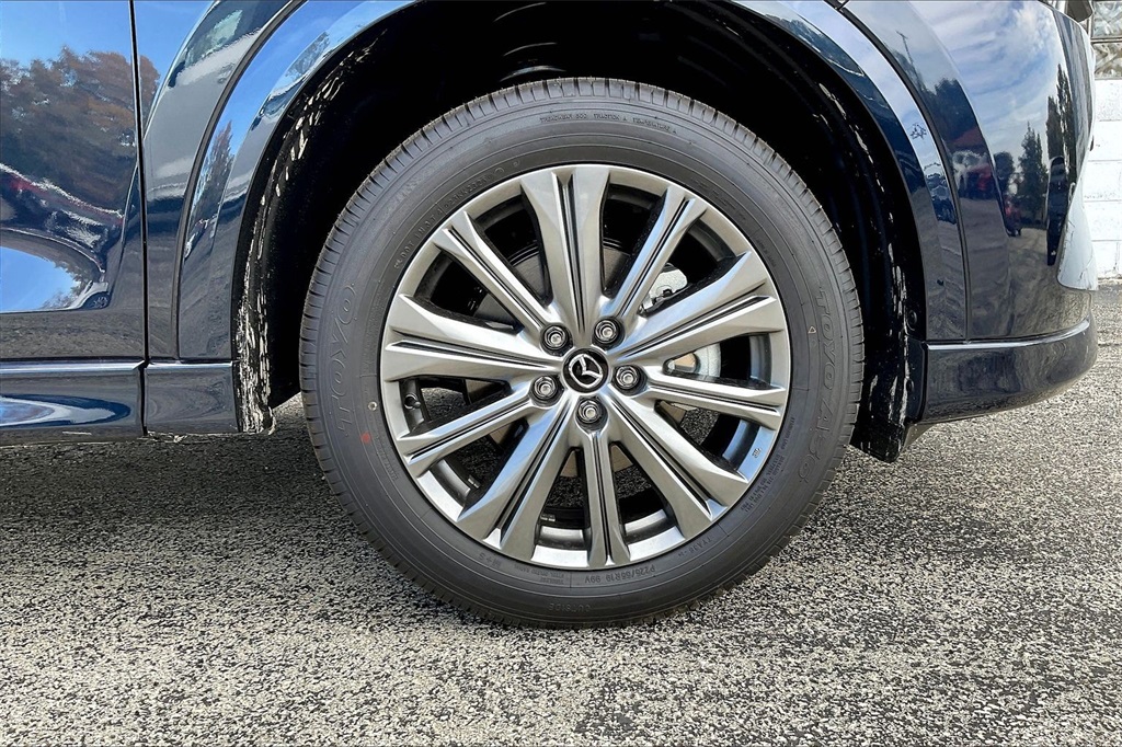 2025 MAZDA CX-5 - Image 11