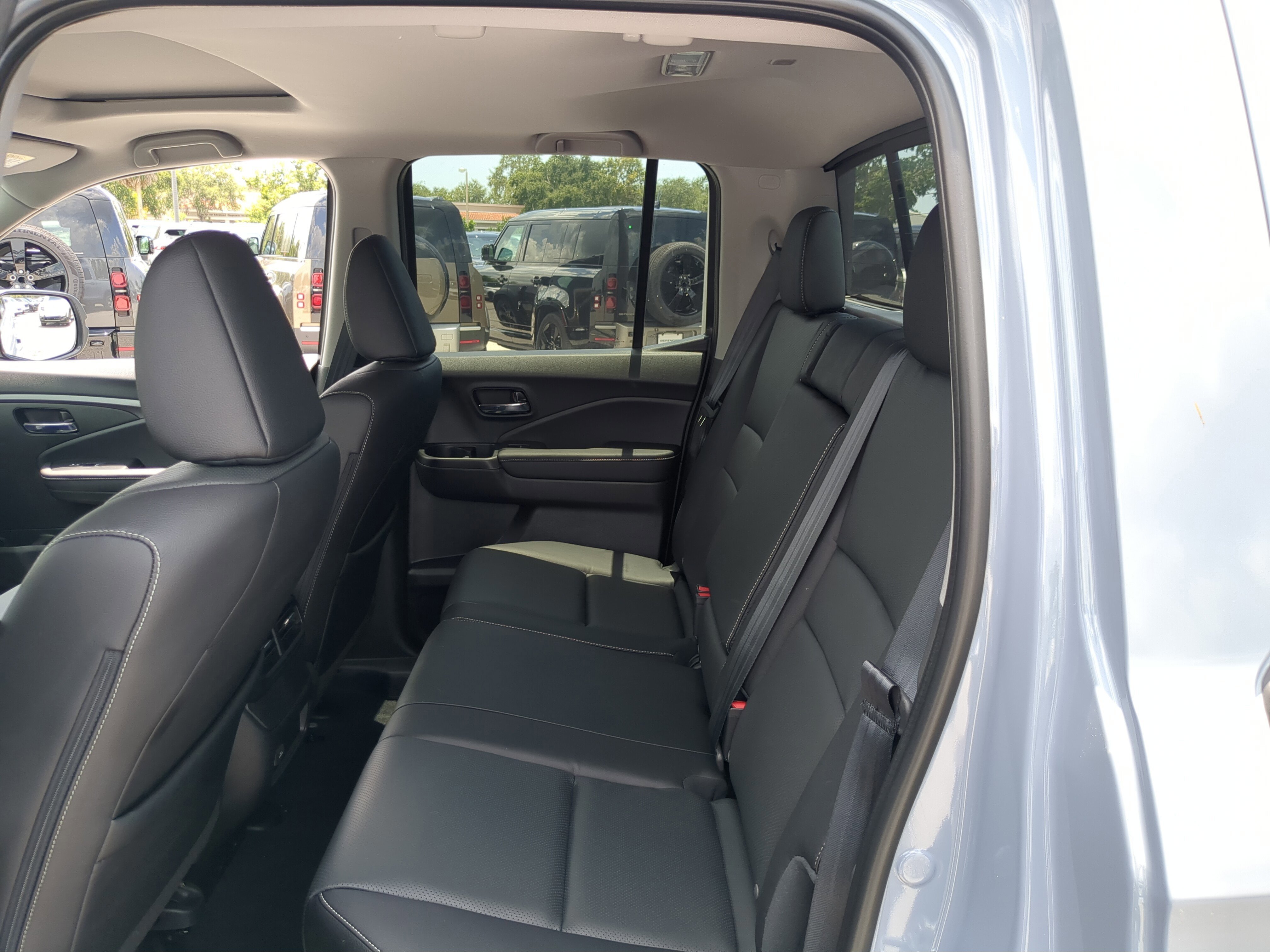 2025 Honda Ridgeline RTL photo 3