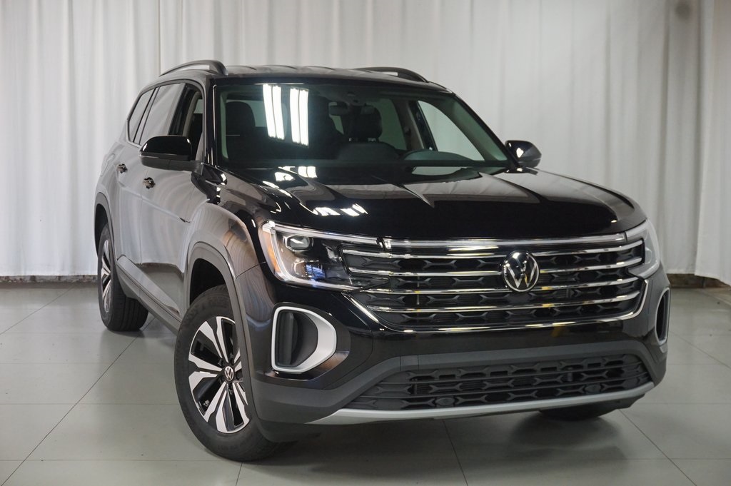 2026 Volkswagen Atlas SE photo 4