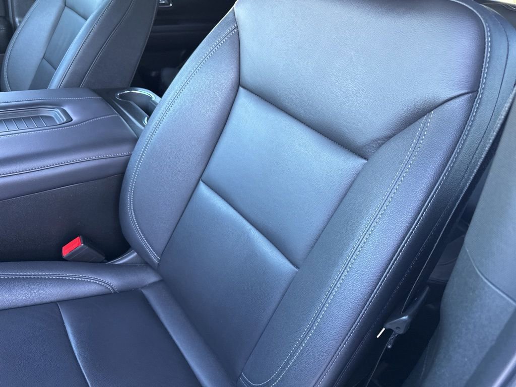 2023 Chevrolet Tahoe LT photo 2