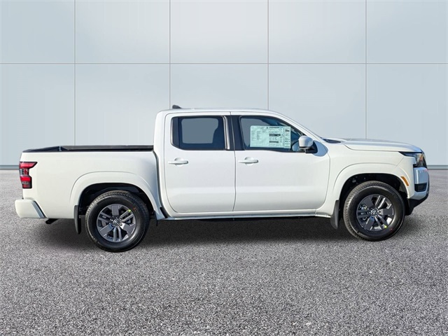 2026 Nissan Frontier SV photo 4