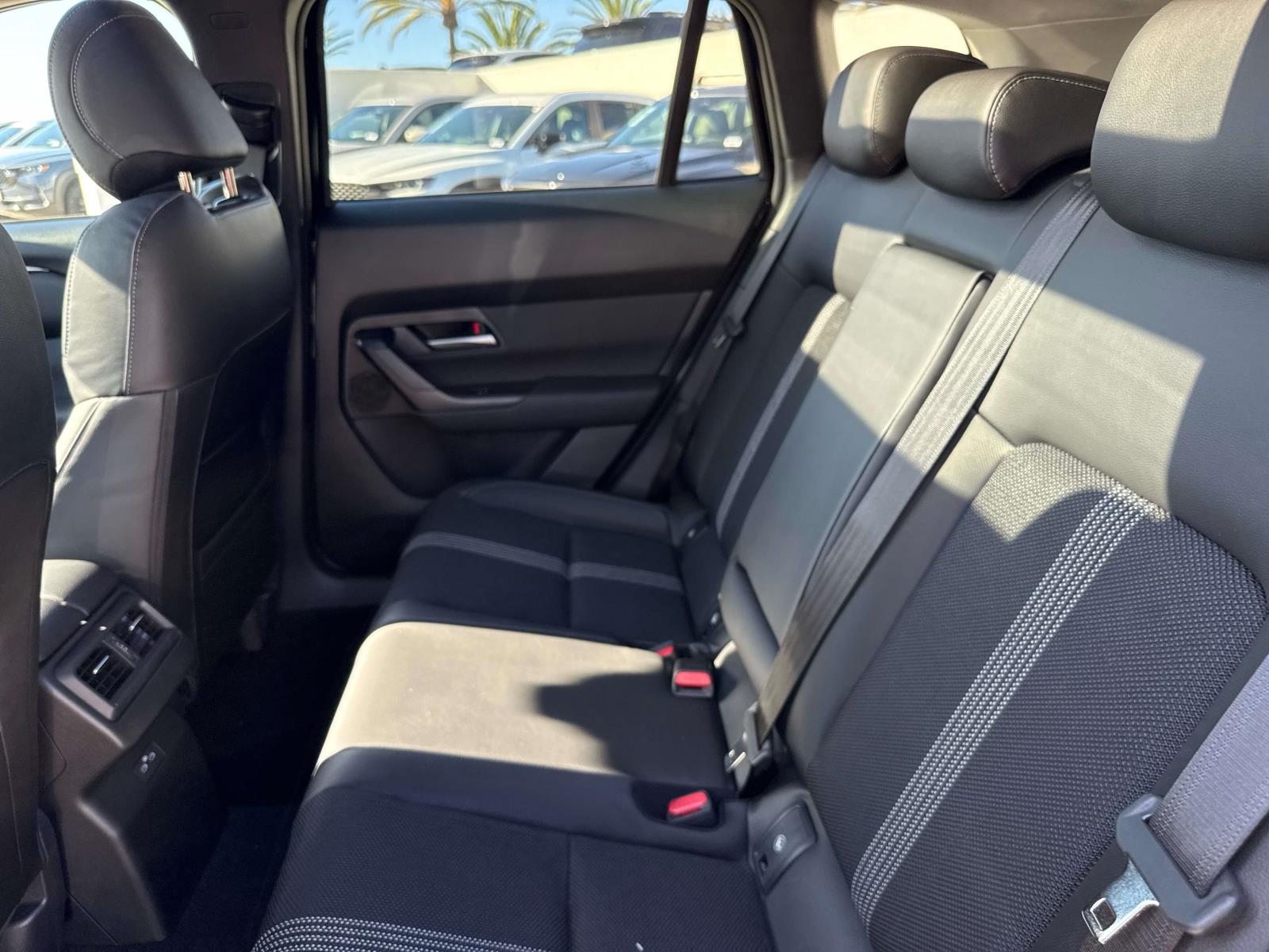 2026 Mazda CX-50 Preferred photo 4