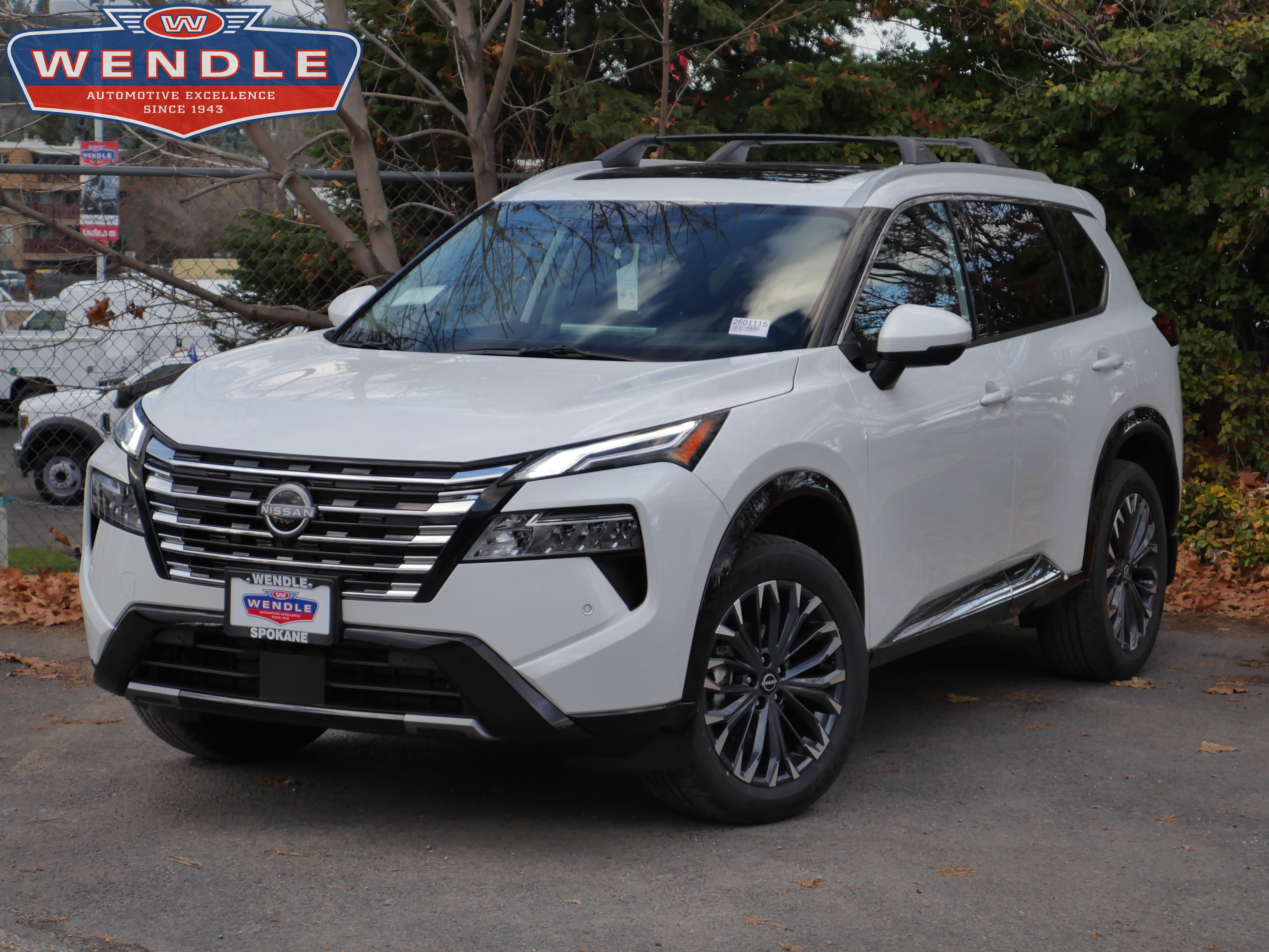 2026 Nissan Rogue Platinum's photo