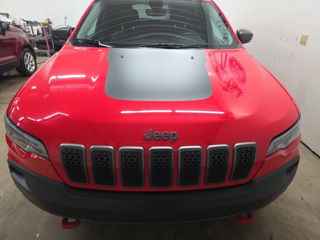 2019 Jeep Cherokee Trailhawk photo 18