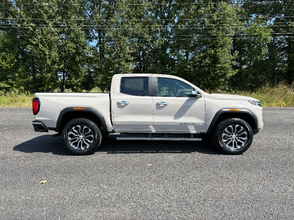 2026 Gmc Canyon Denali photo 12