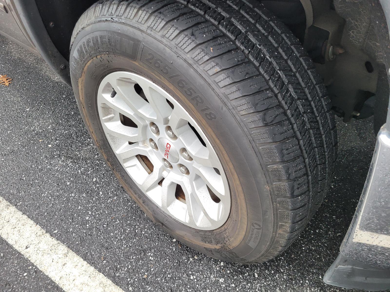 2015 Gmc Sierra 1500 SLE photo 4