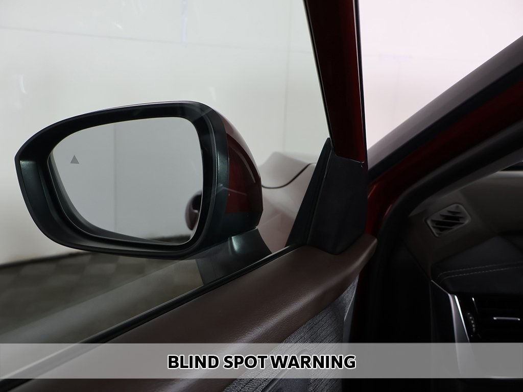 2022 Nissan Rogue SV photo 4