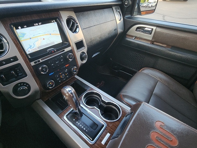 2017 Ford Expedition King Ranch photo 28