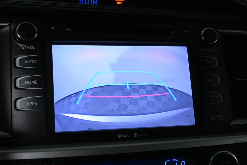 2015 Toyota Highlander Base Hybrid photo 22