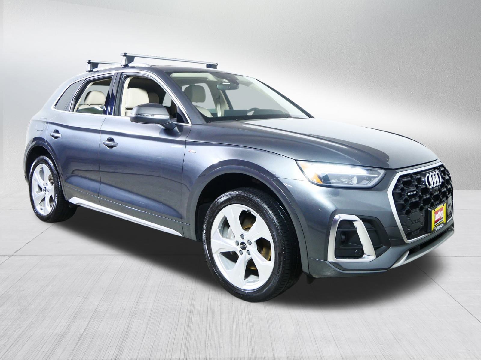 2023 Audi Q5 Premium Plus's photo
