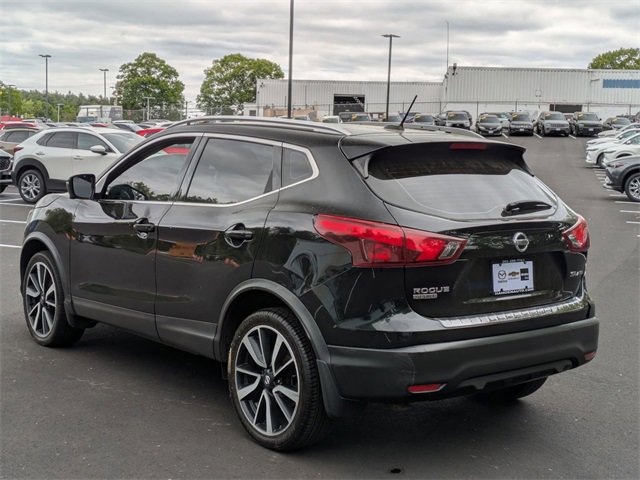 2018 Nissan Rogue Sport SL photo 4